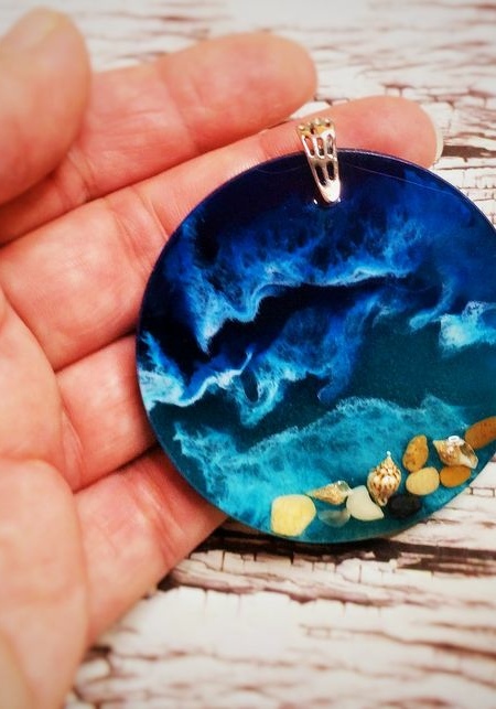 pravila-uxoda-za-izdeliyami-iz-epoksidnoj-smolyi