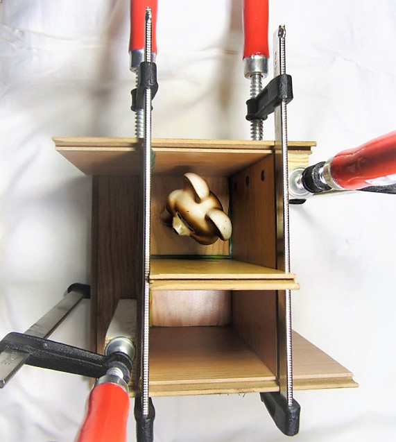 Опалубка для силиконовых форм: из чего, что нужно